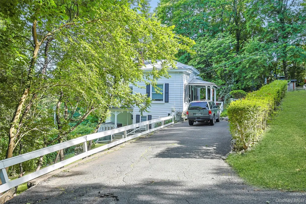 12 Shadyside Avenue Nyack, NY 10960