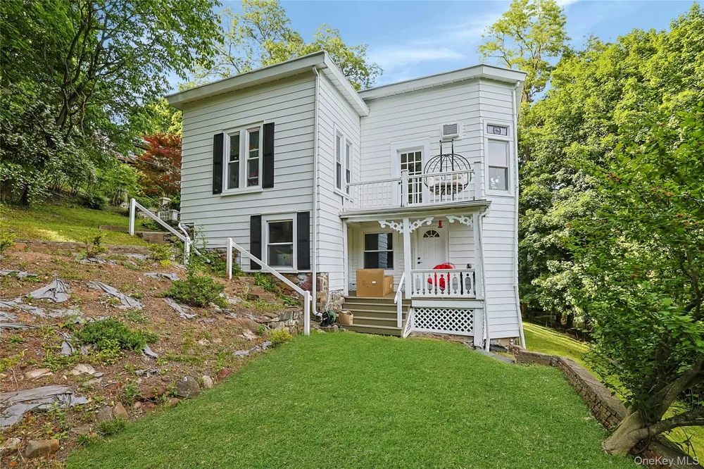 12 Shadyside Avenue Nyack, NY 10960