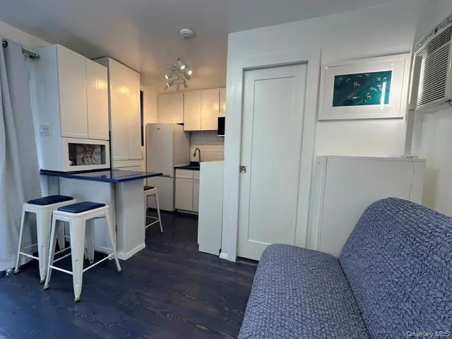179A Ocean Walk #6 Cherry Grove, NY 11782