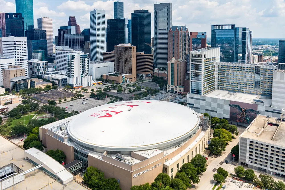1111 Caroline Street #2611 Houston, TX 77010