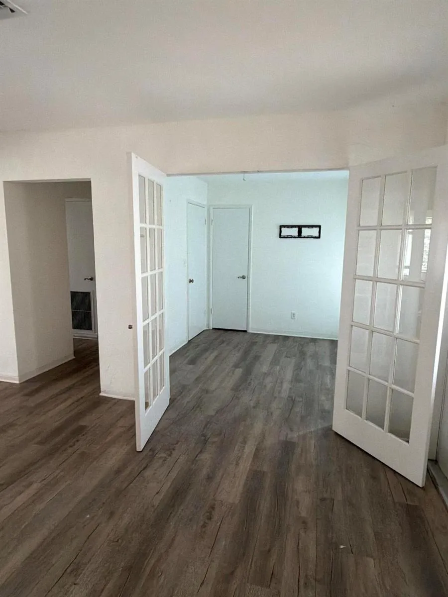 24 SW 12th Street Dania Beach, FL 33004