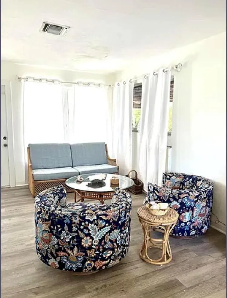 24 SW 12th Street Dania Beach, FL 33004