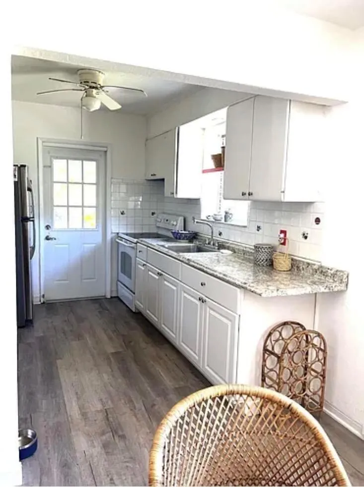 24 SW 12th Street Dania Beach, FL 33004