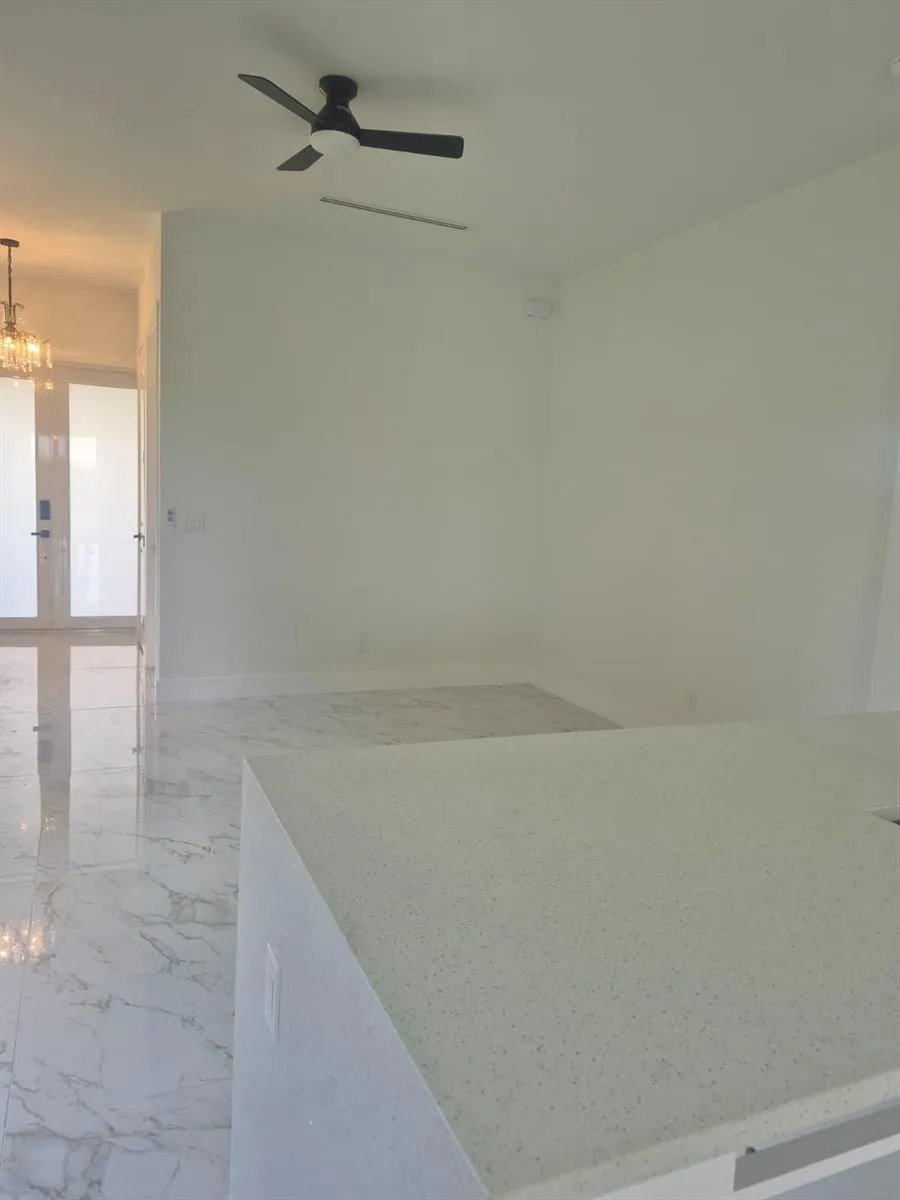 546 Pachman Circle Lehigh Acres, FL 33974