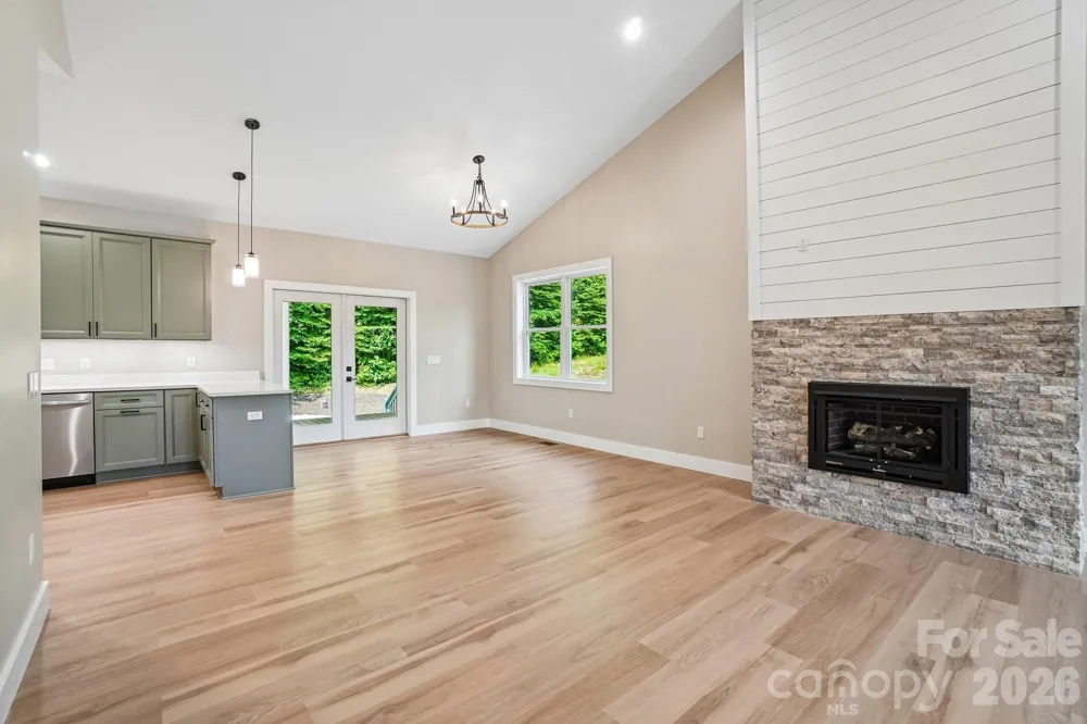 268 Appalachian Retreat Spruce Pine, NC 28777