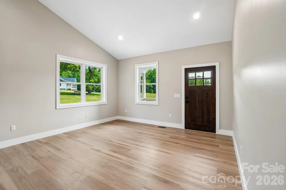 268 Appalachian Retreat Spruce Pine, NC 28777