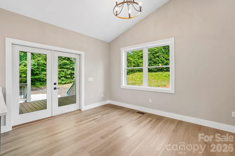 268 Appalachian Retreat Spruce Pine, NC 28777