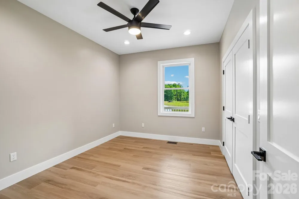 268 Appalachian Retreat Spruce Pine, NC 28777