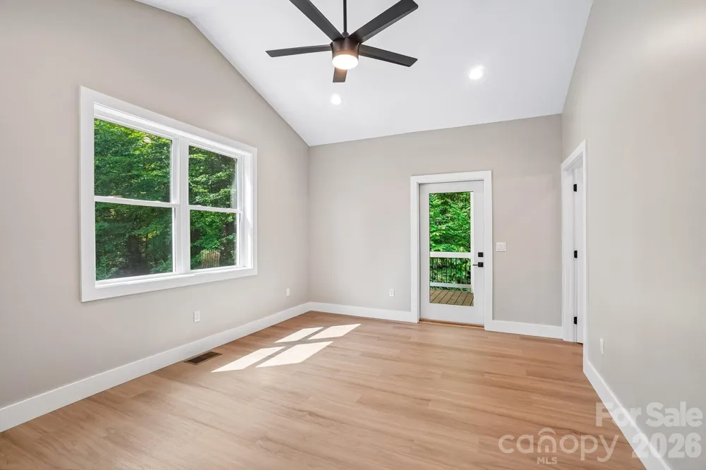 268 Appalachian Retreat Spruce Pine, NC 28777