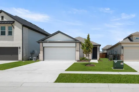 7412 Summer Sunset Drive