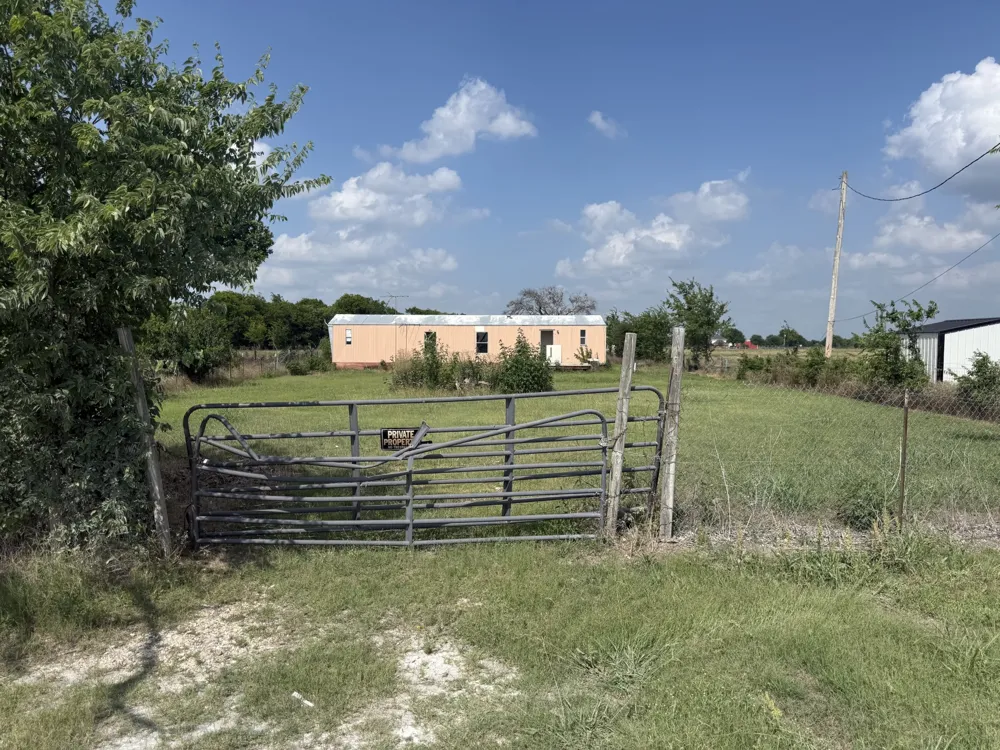 107 Lavaca Street Whitney, TX 76692