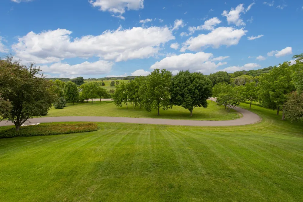1492 Homestead Trail Medina, MN 55356