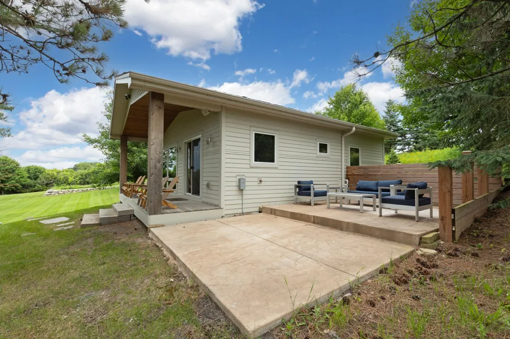 1492 Homestead Trail Medina, MN 55356