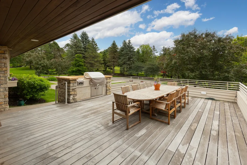 1492 Homestead Trail Medina, MN 55356
