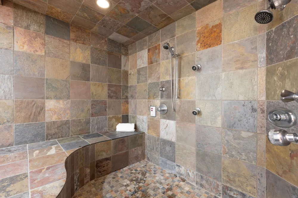 1492 Homestead Trail Medina, MN 55356