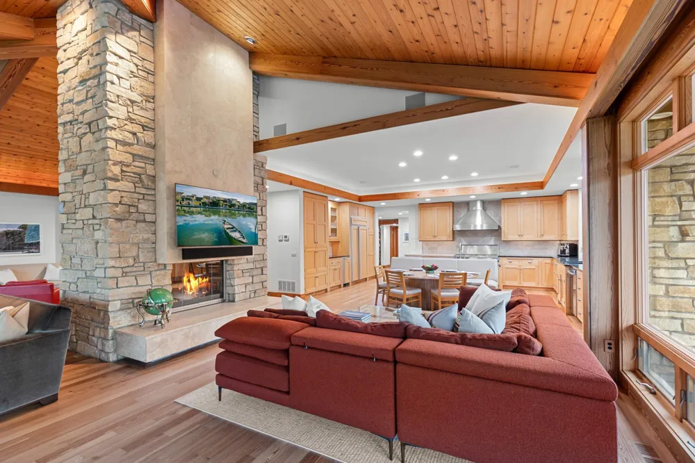 1492 Homestead Trail Medina, MN 55356