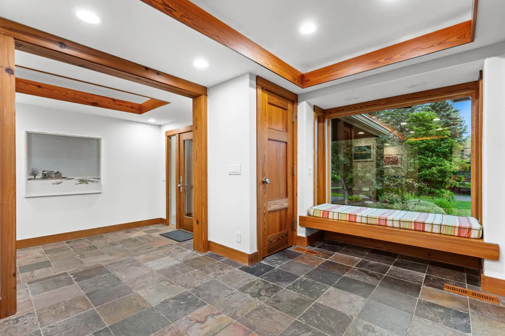 1492 Homestead Trail Medina, MN 55356