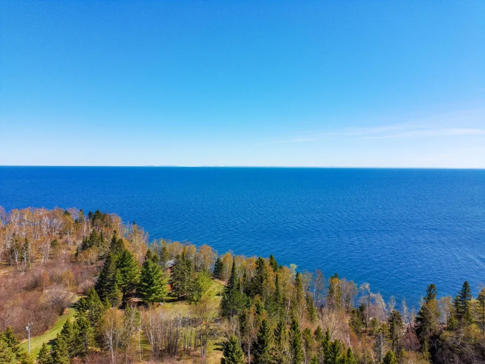 6076 Highway 61 Silver Bay, MN 55614