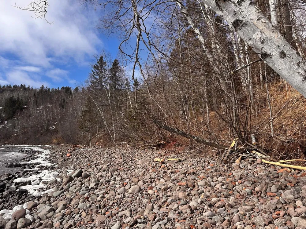 6076 Highway 61 Silver Bay, MN 55614