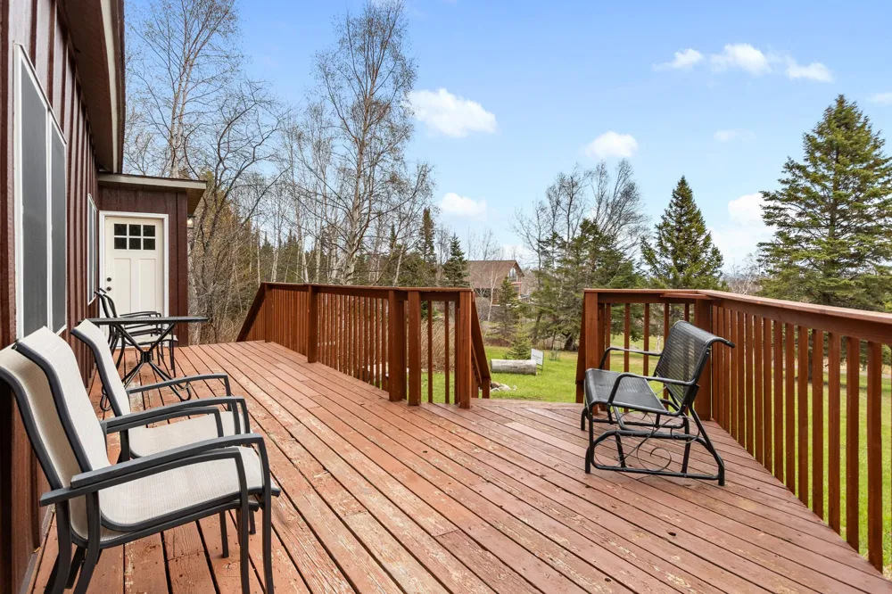 6076 Highway 61 Silver Bay, MN 55614