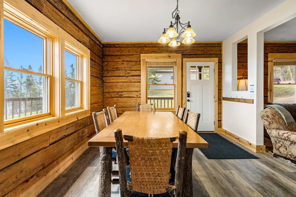 6076 Highway 61 Silver Bay, MN 55614