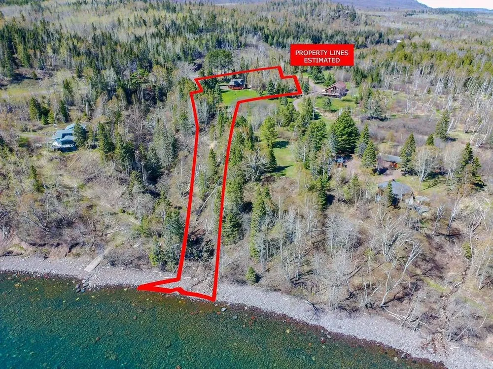 6076 Highway 61 Silver Bay, MN 55614