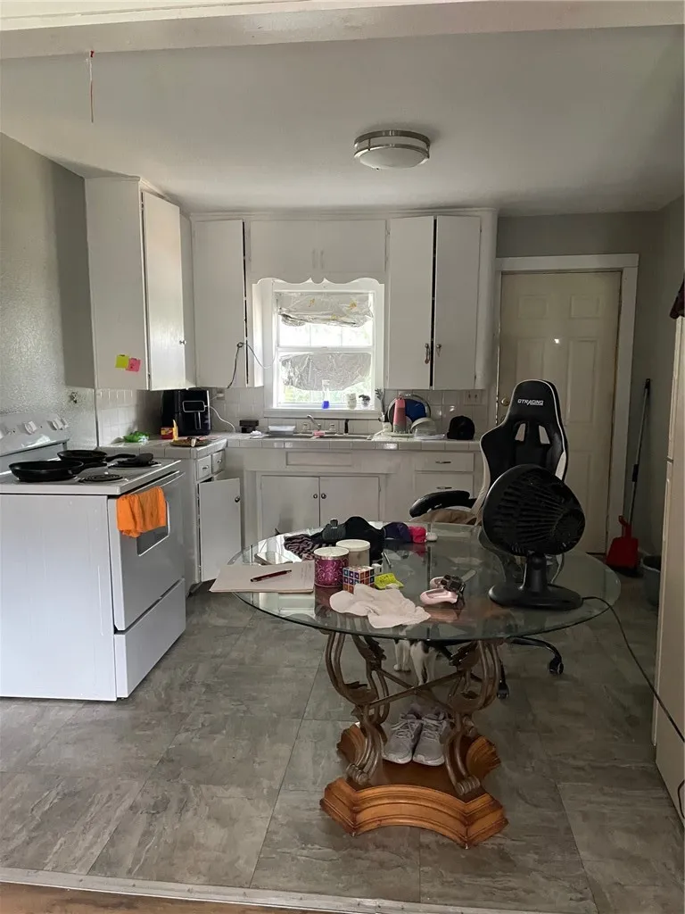 502 E Lott Avenue #U/L Kingsville, TX 78363
