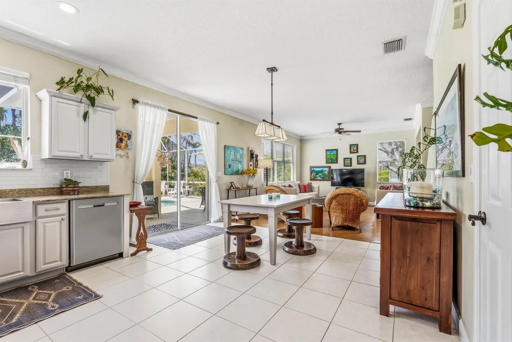 6455 36th Lane Vero Beach, FL 32966