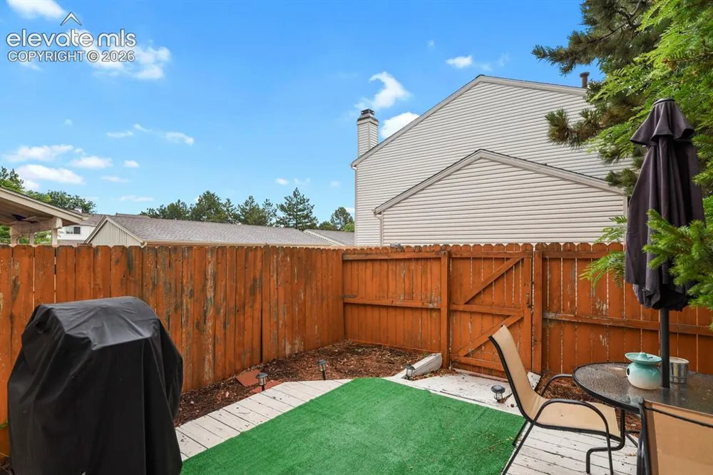 4290 S Mobile Circle #A Aurora, CO 80013