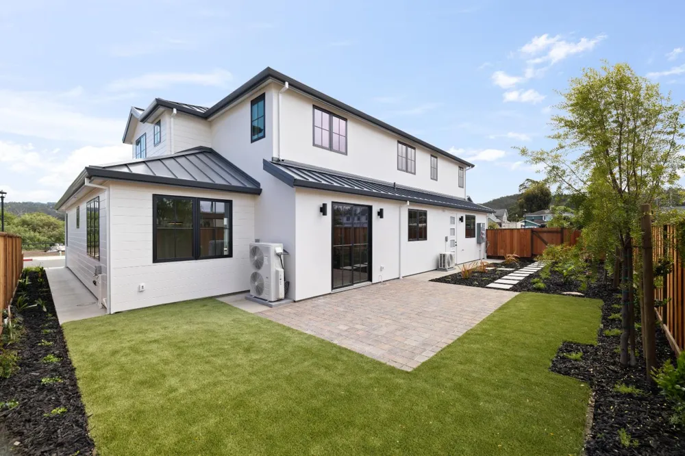 568 Creekside Court Half Moon Bay, CA 94019