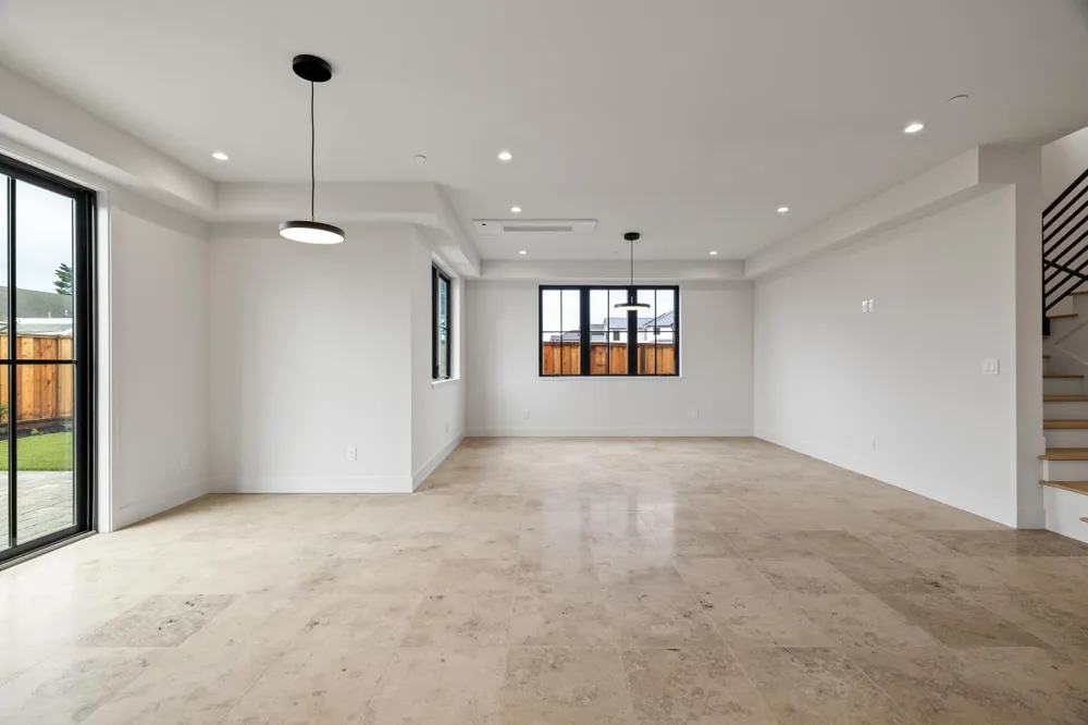568 Creekside Court Half Moon Bay, CA 94019