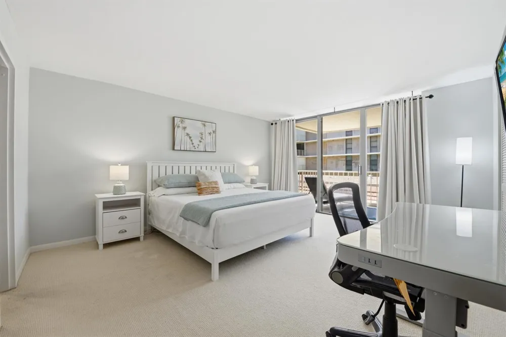 3200 S Ocean Boulevard #D203 Palm Beach, FL 33480