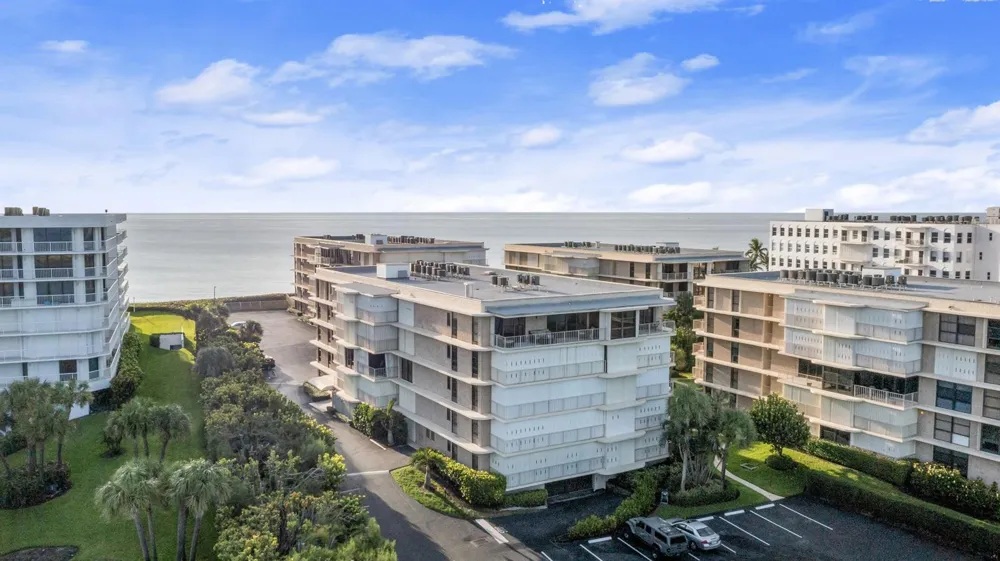 3200 S Ocean Boulevard #D203 Palm Beach, FL 33480