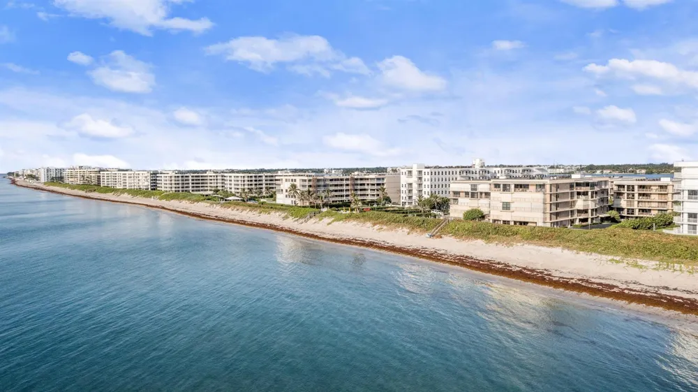3200 S Ocean Boulevard #D203 Palm Beach, FL 33480