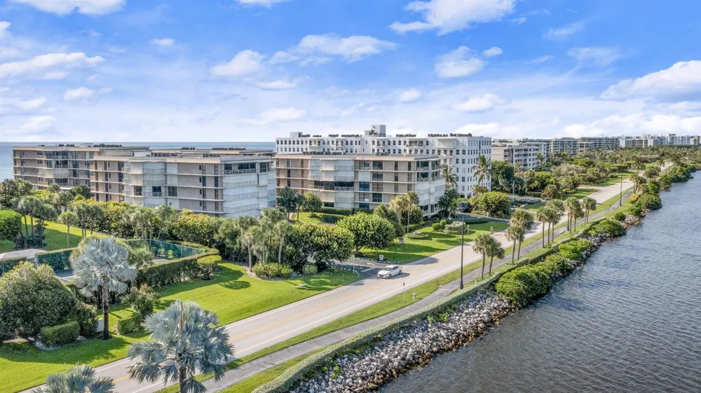 3200 S Ocean Boulevard #D203 Palm Beach, FL 33480