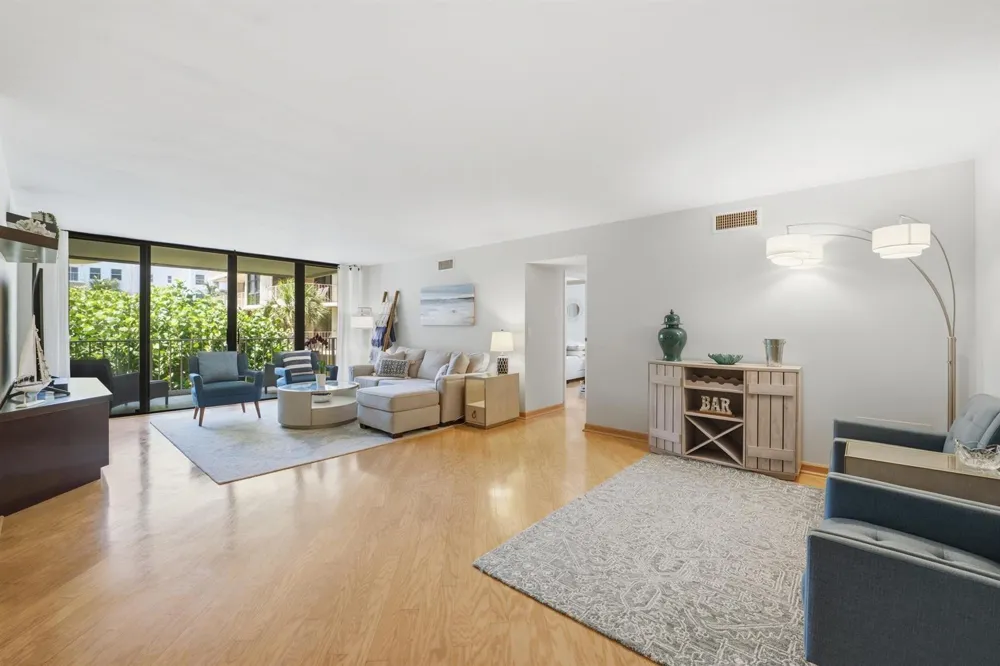 3200 S Ocean Boulevard #D203 Palm Beach, FL 33480