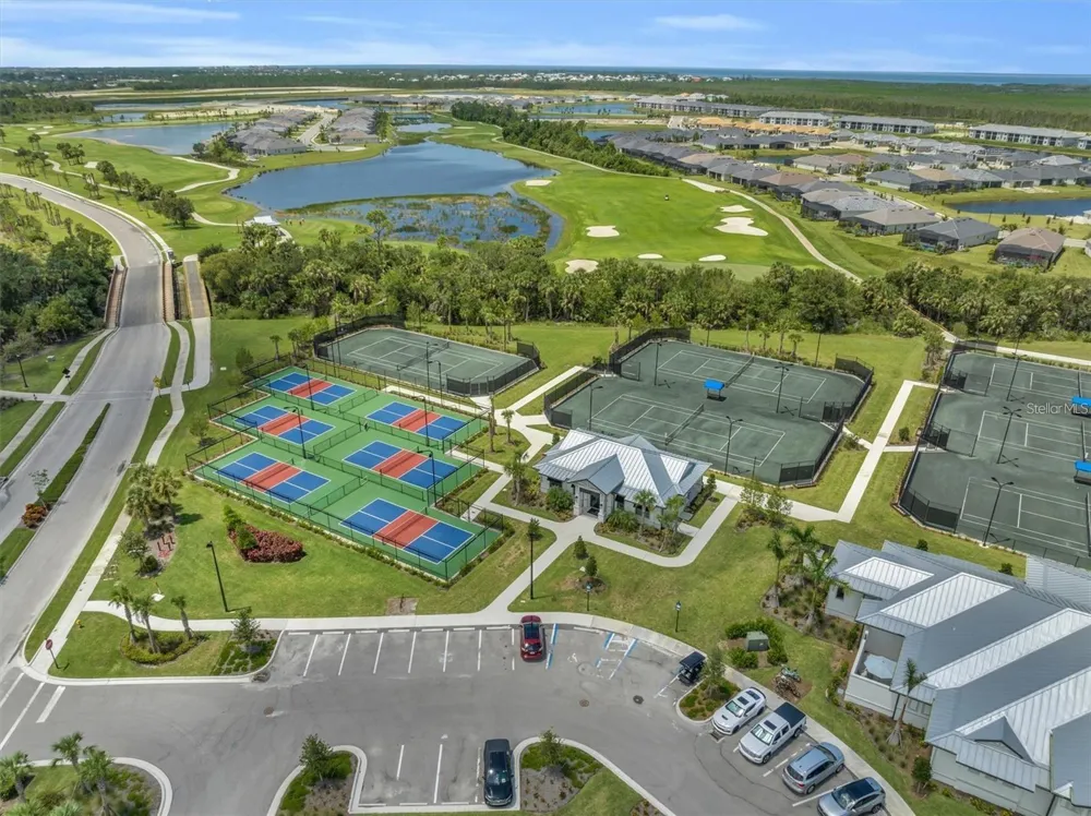 14121 HERITAGE LANDING BOULEVARD #725 Punta Gorda, FL 33955