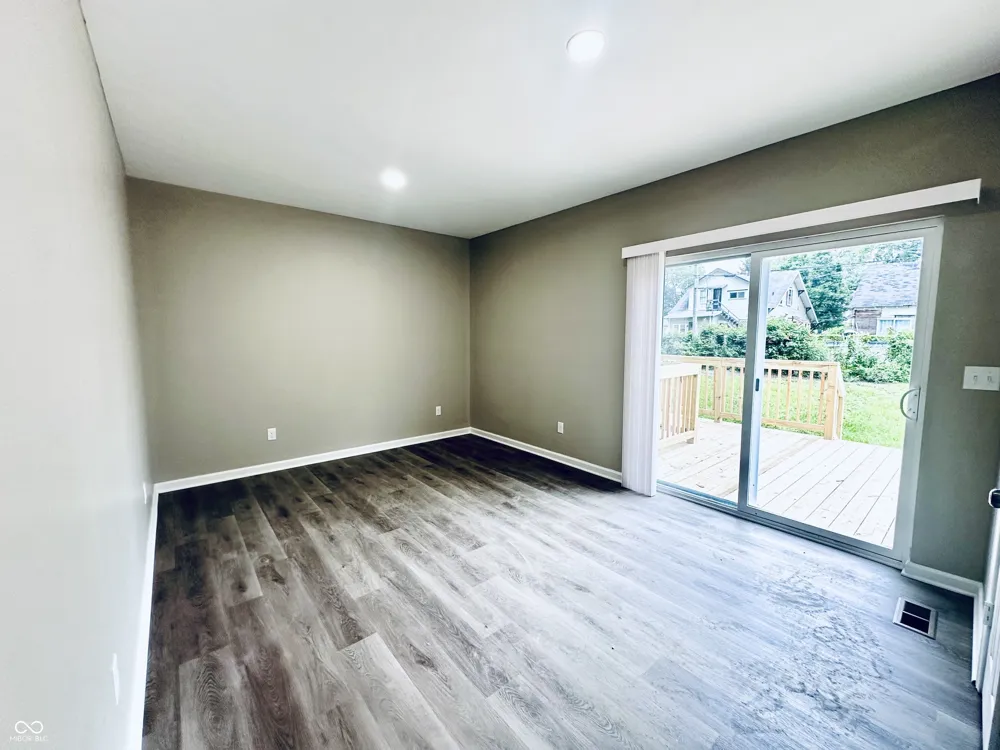 1708 S Mulberry Muncie, IN 47302
