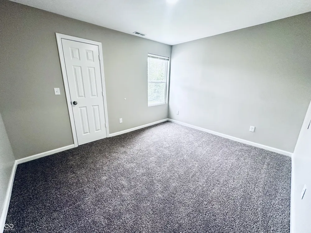 1708 S Mulberry Muncie, IN 47302
