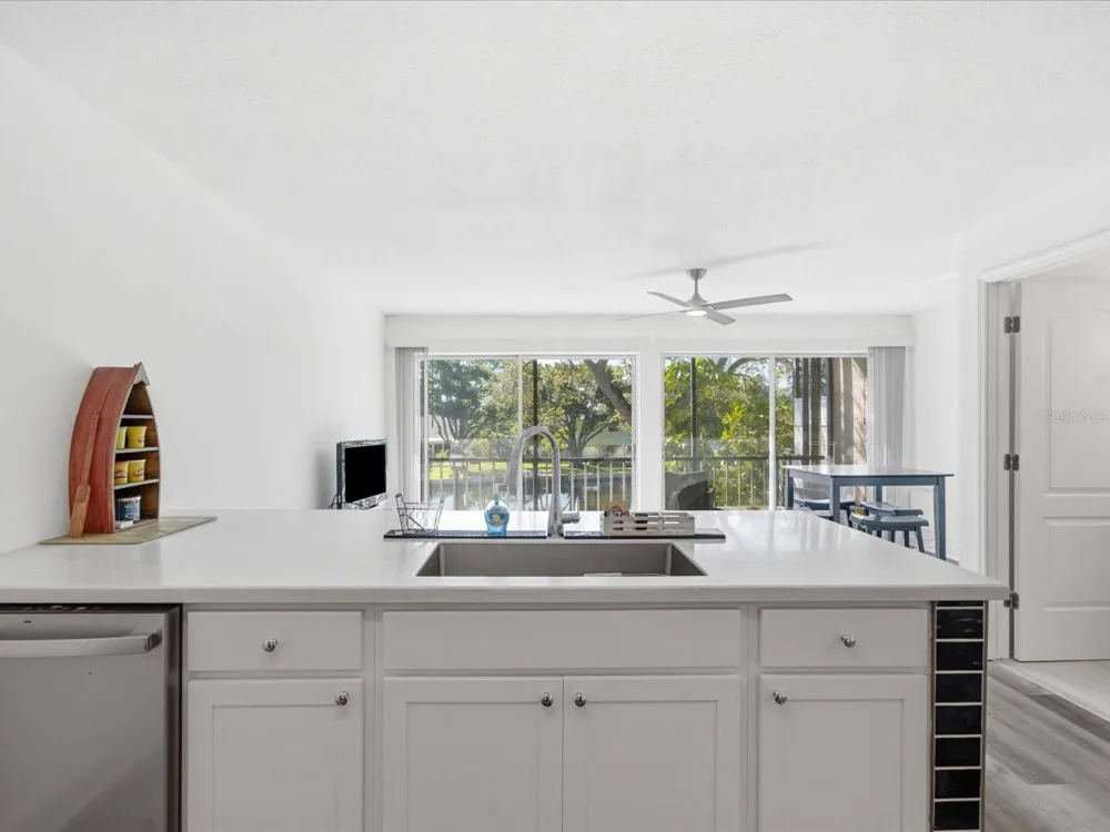 9009 TUDOR DRIVE #G206 Tampa, FL 33615