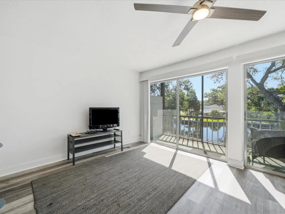 9009 TUDOR DRIVE #G206 Tampa, FL 33615