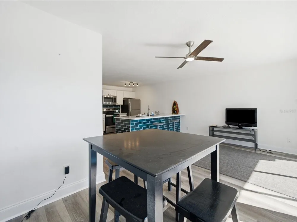 9009 TUDOR DRIVE #G206 Tampa, FL 33615