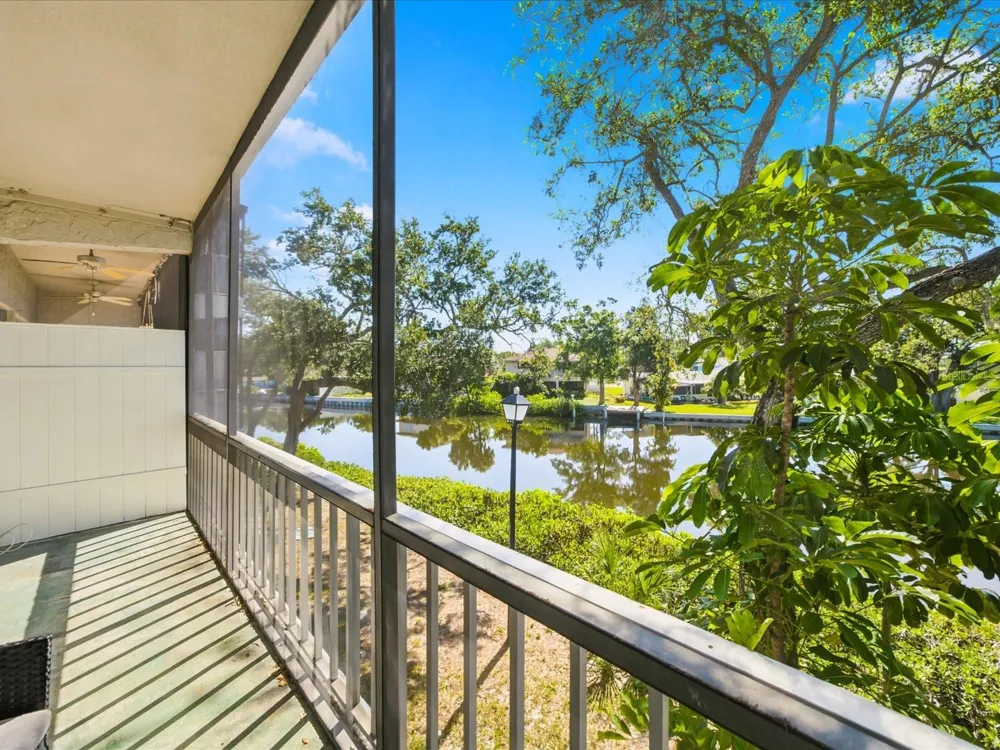 9009 TUDOR DRIVE #G206 Tampa, FL 33615