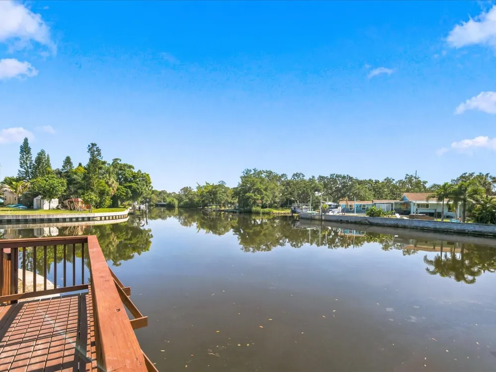 9009 TUDOR DRIVE #G206 Tampa, FL 33615