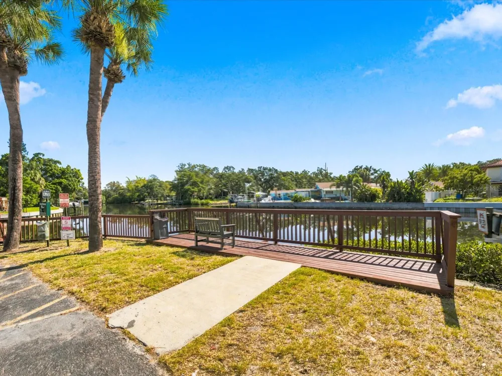 9009 TUDOR DRIVE #G206 Tampa, FL 33615