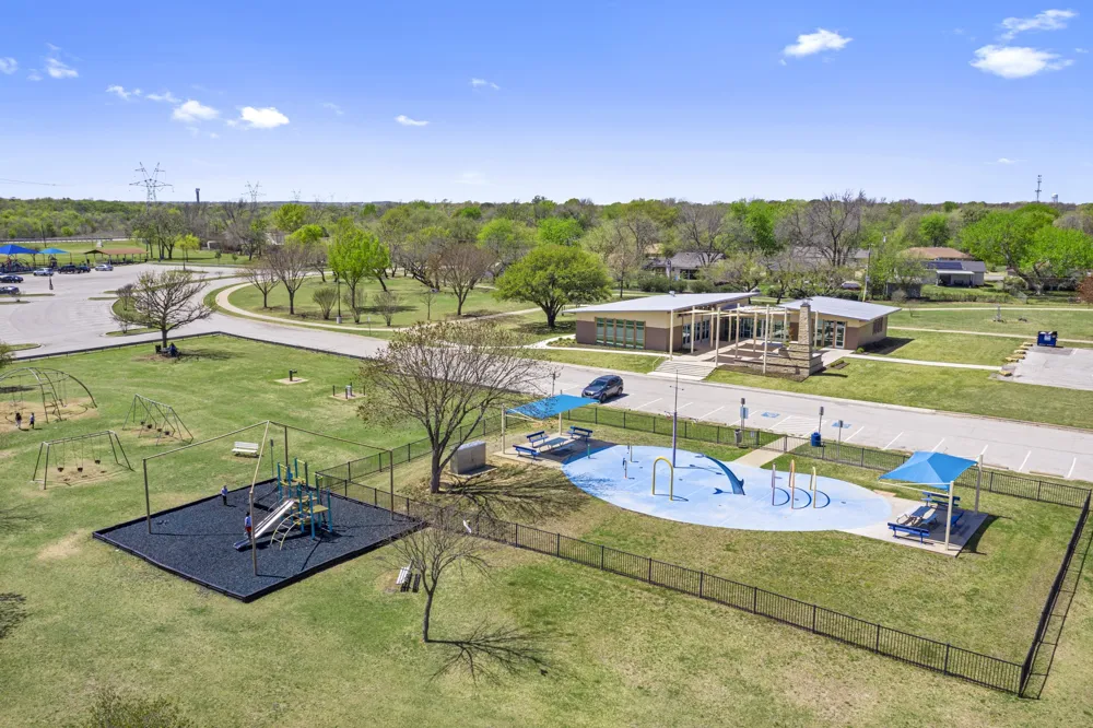 1132 Tanger Lane Crowley, TX 76036