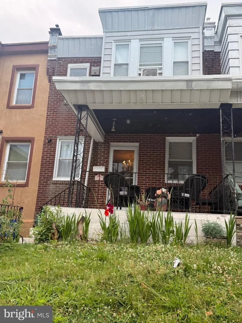 436 ROBBINS STREET Philadelphia, PA 19111