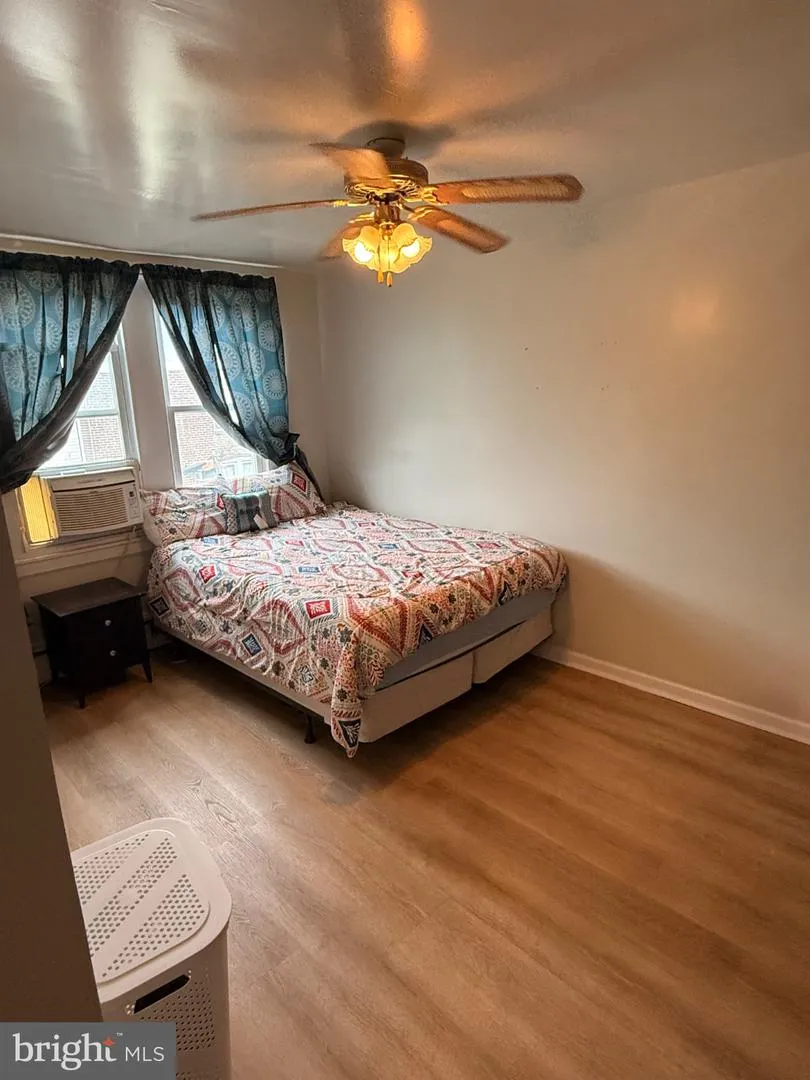 436 ROBBINS STREET Philadelphia, PA 19111