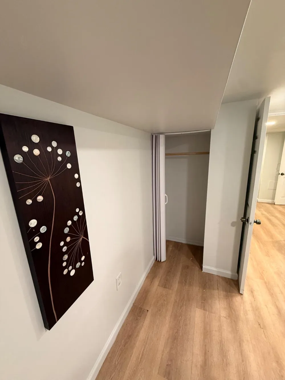 436 ROBBINS STREET Philadelphia, PA 19111