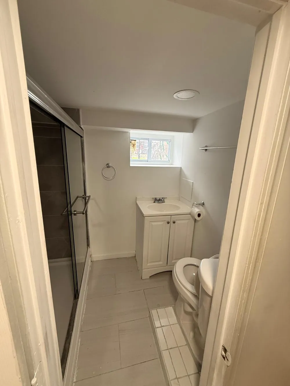 436 ROBBINS STREET Philadelphia, PA 19111
